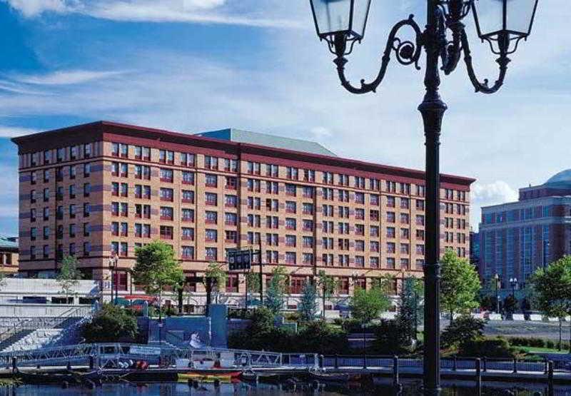 Courtyard Providence Downtown Hotel Exterior photo